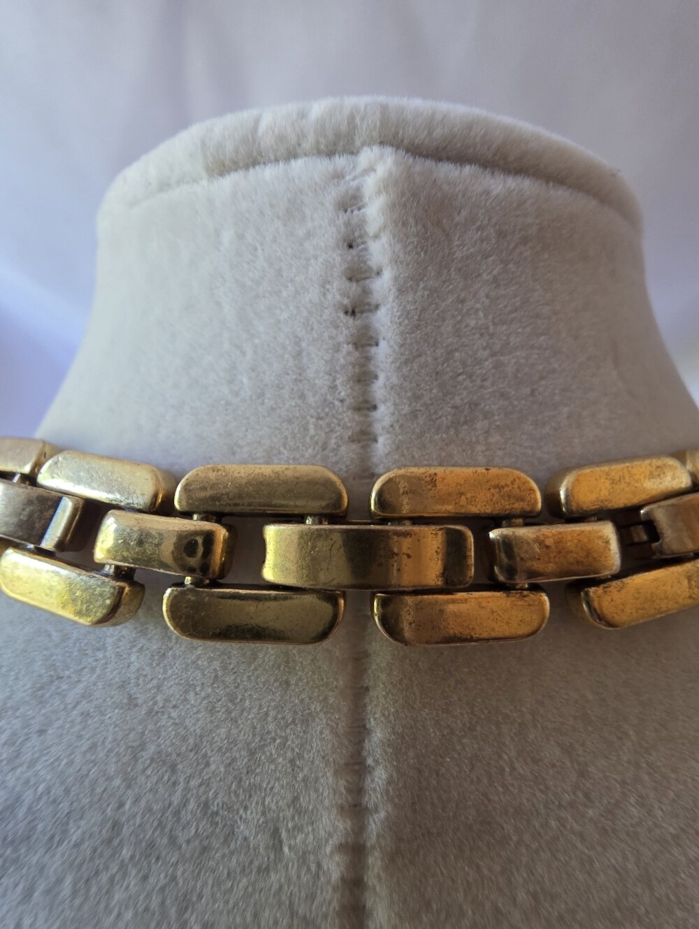 Stella & Dot Gold Tone Livvy Statement Bib Necklace - Picture 7 of 9